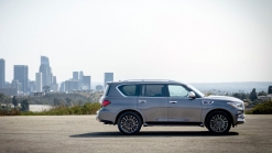 2022 Infiniti QX80 Gains An Updated Interior With New 12.3-Inch Infotainment System