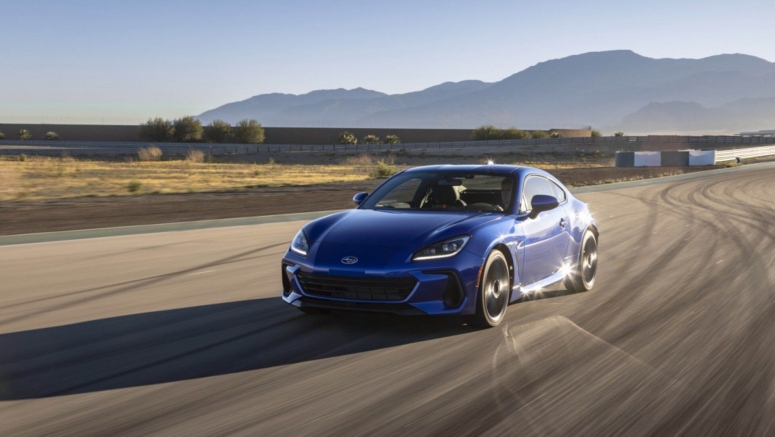 2022 Subaru BRZ swaps 2 mpg in exchange for 23 horsepower