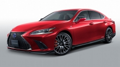 TRD Dresses Up The Facelifted 2022 Lexus ES