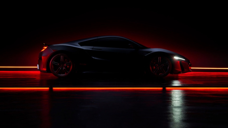 Acura gives us a lightning-quick glimpse at the NSX Type S