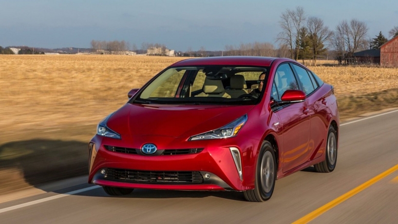 Toyota boss says carbon is the enemy, not internal combustion engine