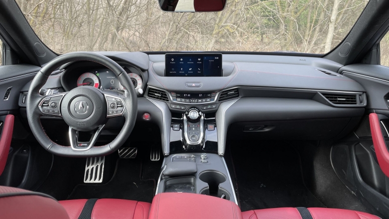 2021 Acura TLX Long-Term Update | Pleasurable drive, puzzling gremlin