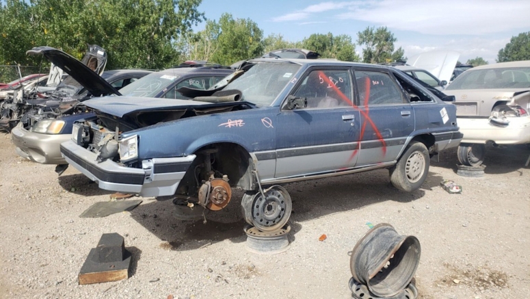 Junkyard Gem: 1986 Toyota Camry LE Liftback