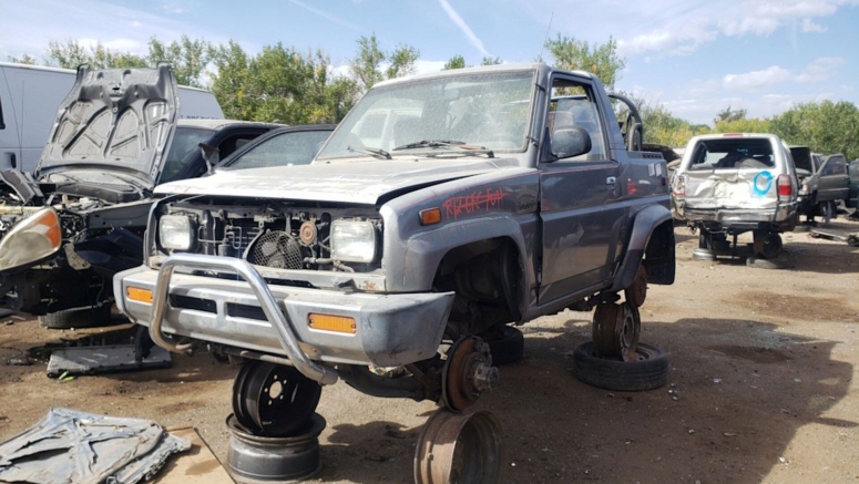 Junkyard Gem: 1990 Daihatsu Rocky SX