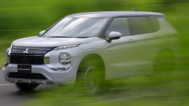 Upcoming Mitsubishi Outlander PHEV To Have Seven Driving Modes, Evolved Super-All Wheel Control