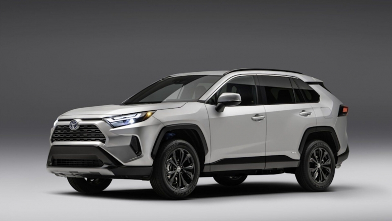 2022 Toyota RAV4 gets cheaper SE Hybrid trim