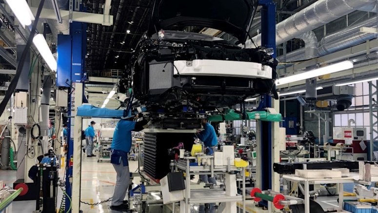 Toyota says it will build record 800,000 vehicles in January