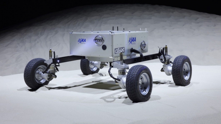 Nissan lunar rover uses e-4ORCE AWD to avoid getting stuck