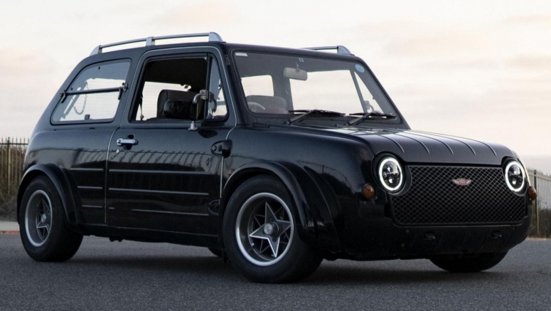 This Modified Nissan Pao Is Simultaneously Aggressive And Adorable