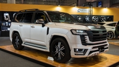 Toyota Land Cruiser 300 Gets A Sporty Bodykit From M'z Speed