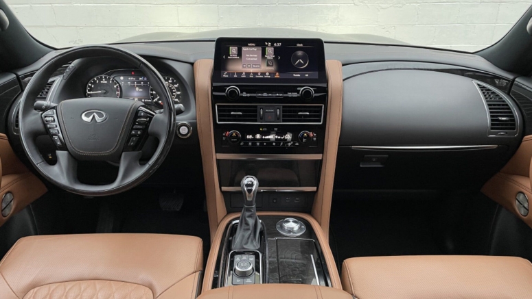 2022 Infiniti QX80 Interior Review | Refreshed, but still behind