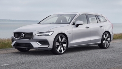 2023 Volvo S60 And V60 Facelift Quietly Unveiled With Subtle Changes And An Android-Based Infotainment