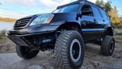 This Heavily-Modified Lexus GX470 Is An Off-Roader's Dream