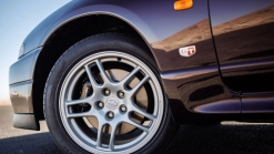This Midnight Purple R33 Nissan Skyline GT-R With Under 1,000 Miles Is A Rolling Time Capsule From 1995