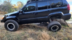 This Heavily-Modified Lexus GX470 Is An Off-Roader's Dream