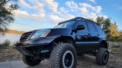 This Heavily-Modified Lexus GX470 Is An Off-Roader's Dream