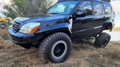 This Heavily-Modified Lexus GX470 Is An Off-Roader's Dream