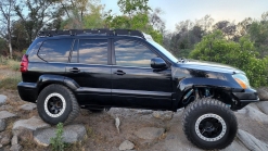 This Heavily-Modified Lexus GX470 Is An Off-Roader's Dream