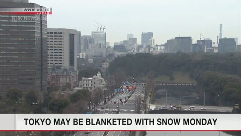 Tokyo may be blanketed with snow Monday