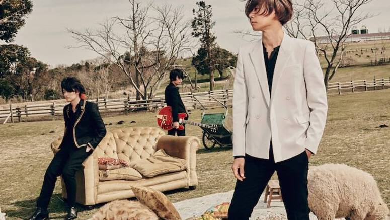 [Alexandros] to hold live house tour in summer