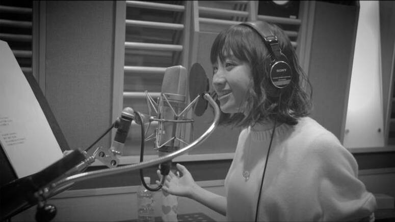 Ariyasu Momoka's PV for 'Sakura Tone' shows the backside of recording