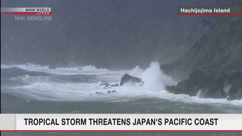 Tropical storm threatens Japan's pacific coast