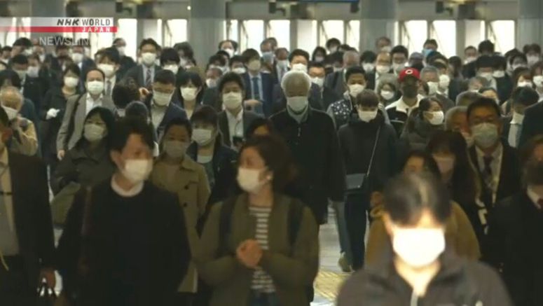 Tokyo logs nearly 9,700 infections Friday