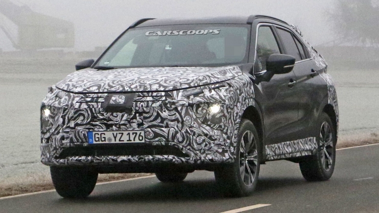 2021 Mitsubishi Eclipse Cross Makes Spy Debut With Updated Styling 2021 Mitsubishi Eclipse Cross Makes Spy Debut With Updated Styling
