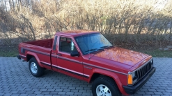 1989 Jeep Comanche Invites You To Be A Pioneer, Not A Gladiator