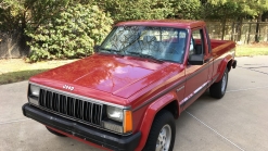 1989 Jeep Comanche Invites You To Be A Pioneer, Not A Gladiator