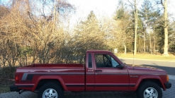 1989 Jeep Comanche Invites You To Be A Pioneer, Not A Gladiator