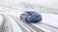 2020 Toyota Camry AWD First Drive | What's new, all-wheel drive, fuel economy