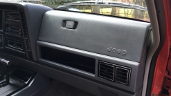 1989 Jeep Comanche Invites You To Be A Pioneer, Not A Gladiator