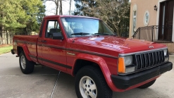 1989 Jeep Comanche Invites You To Be A Pioneer, Not A Gladiator