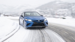 2020 Toyota Camry AWD First Drive | What's new, all-wheel drive, fuel economy