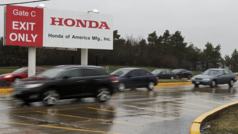 Honda and FCA won't restart their North American plants until May