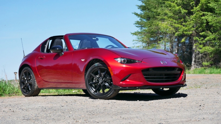 2020 Mazda MX-5 Miata RF Road Test | Automatic transmission, performance, roof