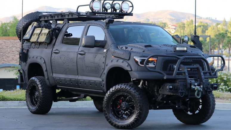 Get Ready For The Zombie Apocalypse With This Crazed Toyota Tundra Get Ready For The Zombie Apocalypse With This Crazed Toyota Tundra