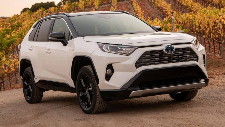 Toyota RAV4 Recalled Due To Potentially Faulty Suspension Toyota RAV4 Recalled Due To Potentially Faulty Suspension