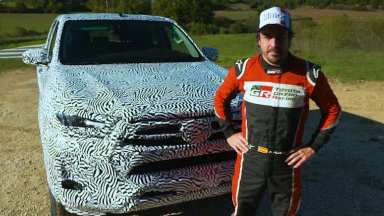 Fernando Alonso tests the new 2020 Toyota Hilux