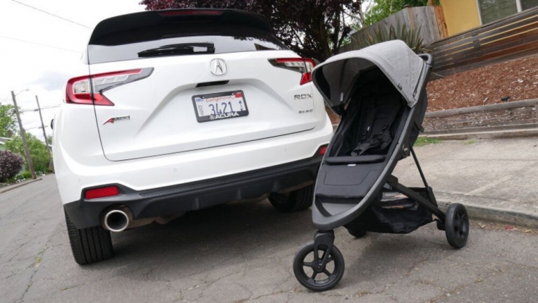Acura RDX Driveway Test | How does a stroller fit?