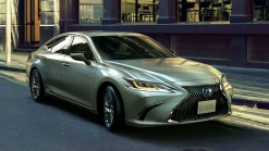 JDM 2021 Lexus ES 300h Gains New Lithium-Ion Battery For Better Fuel Economy