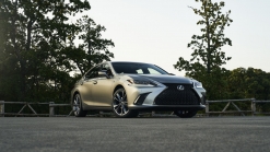 2021 Lexus ES 250 AWD debuts alongside special edition model