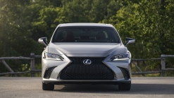 2021 Lexus ES 250 AWD debuts alongside special edition model