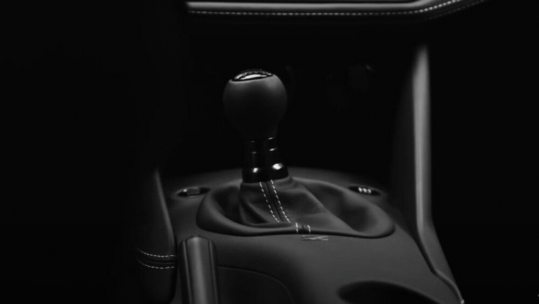 Nissan confirms manual transmission in Z Proto video