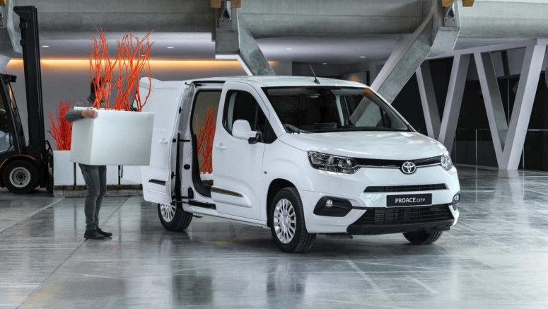 PSA Willing To Boost Toyota Van Production To Finalize Merger With FCA