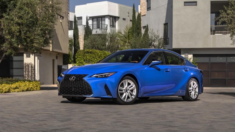 2021 Lexus IS First Drive | What's new for the IS 300 and IS 350 F Sport