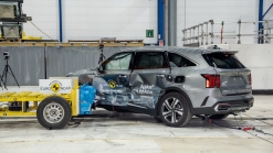 Euro NCAP Crash Tests The New Land Rover Defender, Honda e And Five Other Vehicles