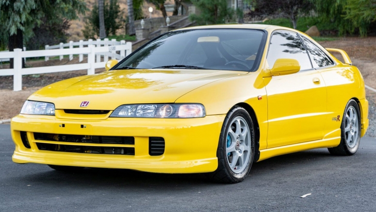 This 2001 Acura Integra Type R Ticks All The Right Boxes