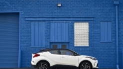 2021 Toyota C-HR gets Top Safety Pick award from IIHS